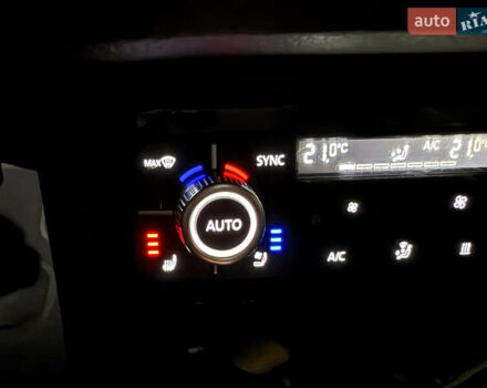 Черный Фольксваген Туарег, объемом двигателя 2.97 л и пробегом 175 тыс. км за 30500 $, фото 60 на Automoto.ua