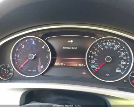 Черный Фольксваген Туарег, объемом двигателя 3 л и пробегом 170 тыс. км за 3000 $, фото 6 на Automoto.ua