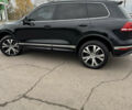 Черный Фольксваген Туарег, объемом двигателя 3 л и пробегом 249 тыс. км за 29900 $, фото 2 на Automoto.ua