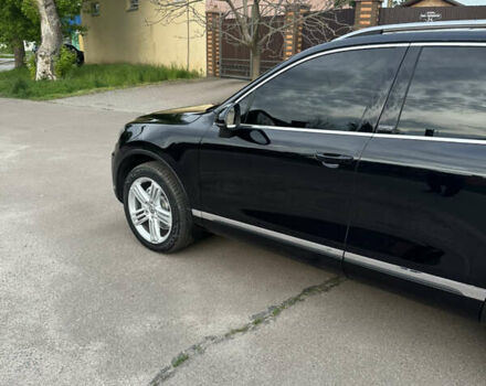 Черный Фольксваген Туарег, объемом двигателя 3 л и пробегом 225 тыс. км за 30000 $, фото 66 на Automoto.ua