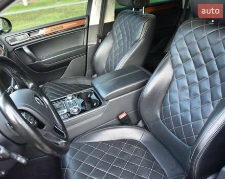 Чорний Фольксваген Туарег, об'ємом двигуна 2.97 л та пробігом 84 тис. км за 39500 $, фото 21 на Automoto.ua