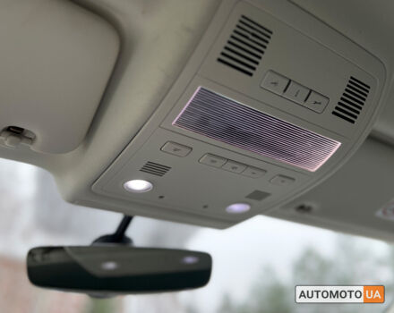 Черный Фольксваген Туарег, объемом двигателя 3 л и пробегом 120 тыс. км за 40950 $, фото 23 на Automoto.ua