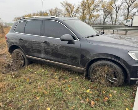 Черный Фольксваген Туарег, объемом двигателя 3 л и пробегом 238 тыс. км за 16000 $, фото 3 на Automoto.ua