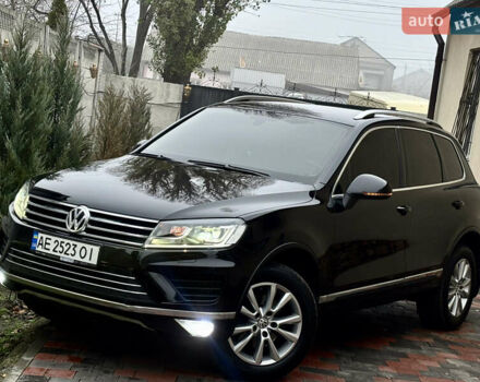 Чорний Фольксваген Туарег, об'ємом двигуна 3 л та пробігом 193 тис. км за 26900 $, фото 3 на Automoto.ua