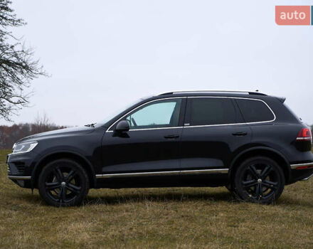 Черный Фольксваген Туарег, объемом двигателя 2.97 л и пробегом 259 тыс. км за 29700 $, фото 7 на Automoto.ua