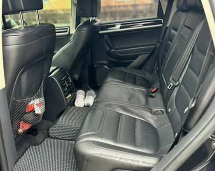 Черный Фольксваген Туарег, объемом двигателя 3 л и пробегом 253 тыс. км за 29999 $, фото 7 на Automoto.ua