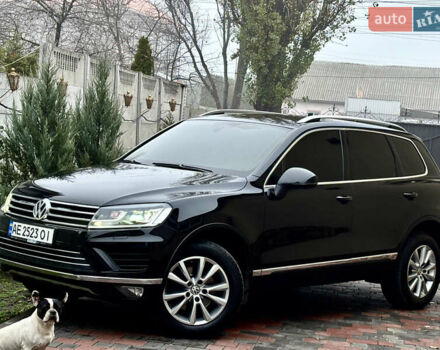 Чорний Фольксваген Туарег, об'ємом двигуна 3 л та пробігом 193 тис. км за 26900 $, фото 4 на Automoto.ua