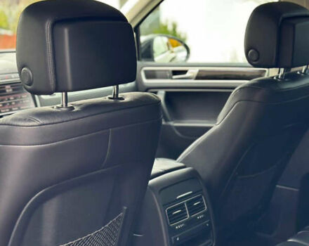 Чорний Фольксваген Туарег, об'ємом двигуна 2.97 л та пробігом 253 тис. км за 25500 $, фото 21 на Automoto.ua