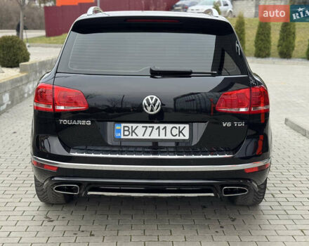 Черный Фольксваген Туарег, объемом двигателя 2.97 л и пробегом 131 тыс. км за 31000 $, фото 20 на Automoto.ua