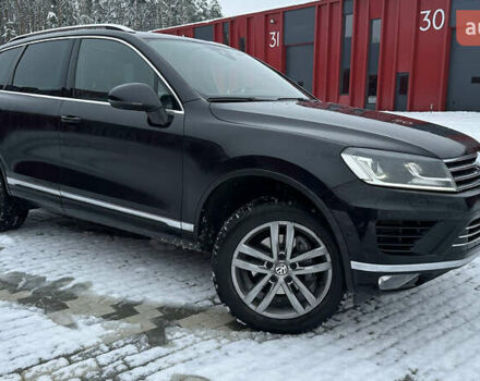Черный Фольксваген Туарег, объемом двигателя 3 л и пробегом 223 тыс. км за 30000 $, фото 11 на Automoto.ua