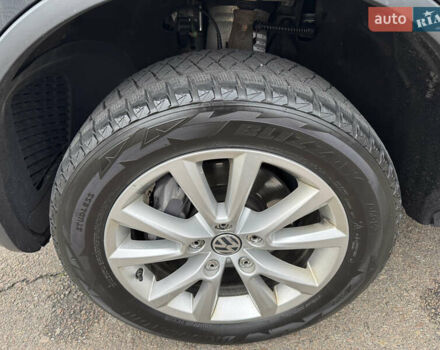 Черный Фольксваген Туарег, объемом двигателя 2.97 л и пробегом 278 тыс. км за 23990 $, фото 15 на Automoto.ua