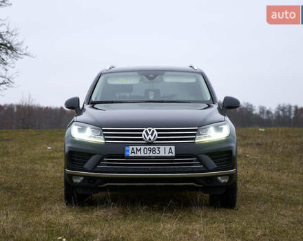Черный Фольксваген Туарег, объемом двигателя 2.97 л и пробегом 259 тыс. км за 29700 $, фото 5 на Automoto.ua