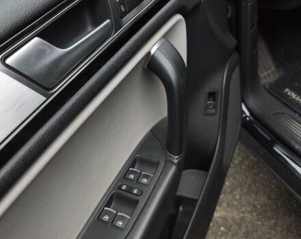 Черный Фольксваген Туарег, объемом двигателя 3.6 л и пробегом 122 тыс. км за 20500 $, фото 17 на Automoto.ua