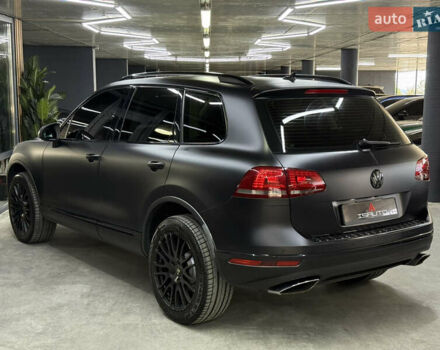 Черный Фольксваген Туарег, объемом двигателя 3 л и пробегом 162 тыс. км за 32900 $, фото 9 на Automoto.ua