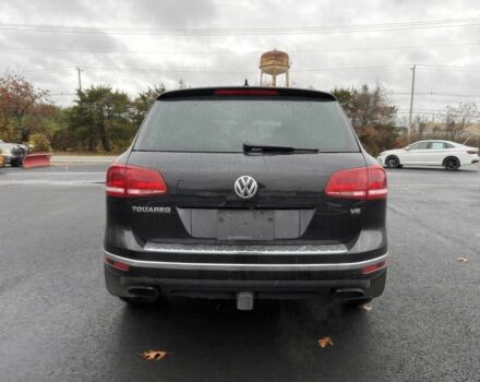 Черный Фольксваген Туарег, объемом двигателя 3 л и пробегом 67 тыс. км за 6500 $, фото 5 на Automoto.ua