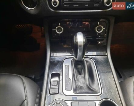 Чорний Фольксваген Туарег, об'ємом двигуна 2.97 л та пробігом 248 тис. км за 24800 $, фото 11 на Automoto.ua