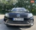 Черный Фольксваген Туарег, объемом двигателя 2.97 л и пробегом 270 тыс. км за 27700 $, фото 20 на Automoto.ua