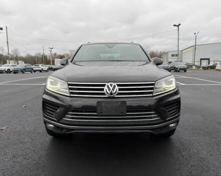Черный Фольксваген Туарег, объемом двигателя 3 л и пробегом 68 тыс. км за 4700 $, фото 1 на Automoto.ua