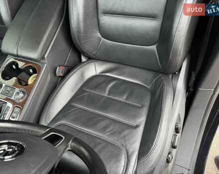 Черный Фольксваген Туарег, объемом двигателя 2.97 л и пробегом 278 тыс. км за 23990 $, фото 28 на Automoto.ua