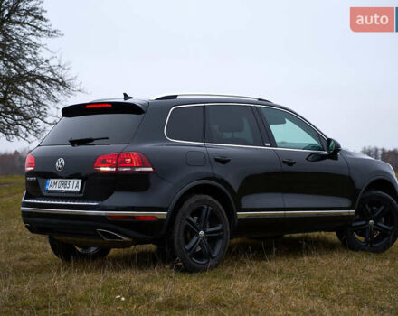 Черный Фольксваген Туарег, объемом двигателя 2.97 л и пробегом 259 тыс. км за 29700 $, фото 2 на Automoto.ua