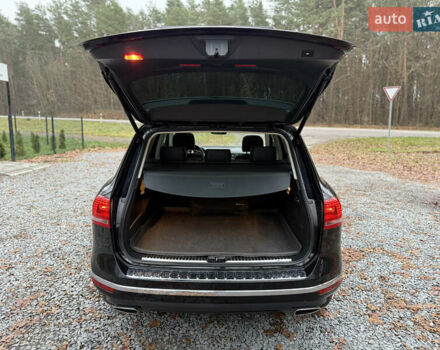 Чорний Фольксваген Туарег, об'ємом двигуна 3 л та пробігом 123 тис. км за 34900 $, фото 55 на Automoto.ua