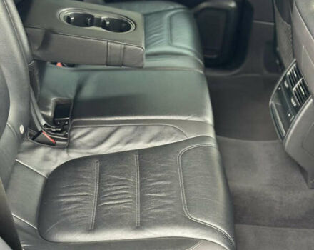 Черный Фольксваген Туарег, объемом двигателя 2.97 л и пробегом 253 тыс. км за 24999 $, фото 26 на Automoto.ua