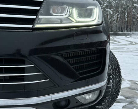 Черный Фольксваген Туарег, объемом двигателя 3 л и пробегом 223 тыс. км за 30000 $, фото 13 на Automoto.ua