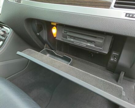 Черный Фольксваген Туарег, объемом двигателя 3 л и пробегом 253 тыс. км за 25000 $, фото 13 на Automoto.ua