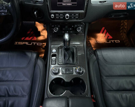 Черный Фольксваген Туарег, объемом двигателя 3 л и пробегом 162 тыс. км за 32900 $, фото 25 на Automoto.ua