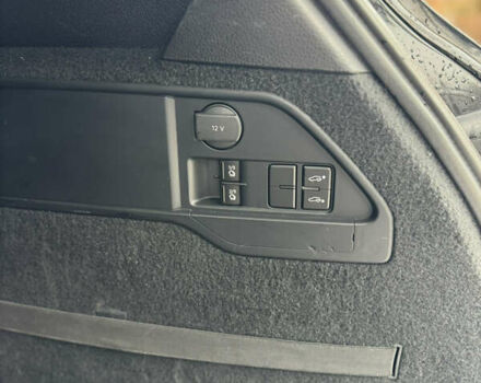 Черный Фольксваген Туарег, объемом двигателя 3 л и пробегом 253 тыс. км за 29999 $, фото 11 на Automoto.ua