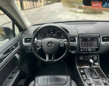 Чорний Фольксваген Туарег, об'ємом двигуна 2.97 л та пробігом 253 тис. км за 25500 $, фото 14 на Automoto.ua