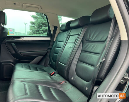 Черный Фольксваген Туарег, объемом двигателя 3 л и пробегом 120 тыс. км за 40950 $, фото 11 на Automoto.ua