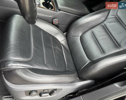 Черный Фольксваген Туарег, объемом двигателя 2.97 л и пробегом 278 тыс. км за 23990 $, фото 27 на Automoto.ua