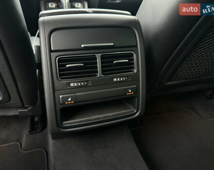 Чорний Фольксваген Туарег, об'ємом двигуна 3 л та пробігом 218 тис. км за 26800 $, фото 10 на Automoto.ua