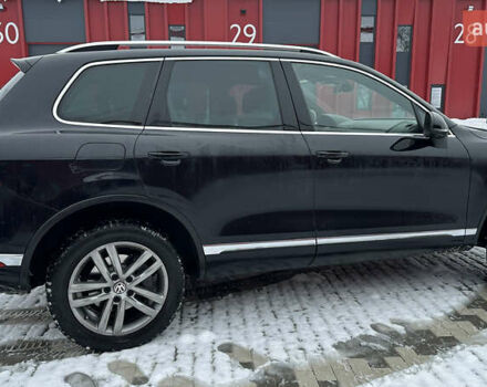 Черный Фольксваген Туарег, объемом двигателя 3 л и пробегом 223 тыс. км за 30000 $, фото 9 на Automoto.ua