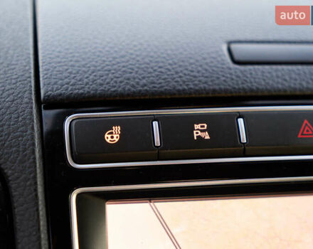 Черный Фольксваген Туарег, объемом двигателя 2.97 л и пробегом 259 тыс. км за 29700 $, фото 32 на Automoto.ua