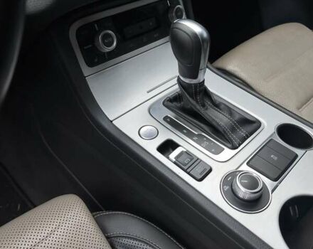 Черный Фольксваген Туарег, объемом двигателя 3.6 л и пробегом 122 тыс. км за 20500 $, фото 19 на Automoto.ua