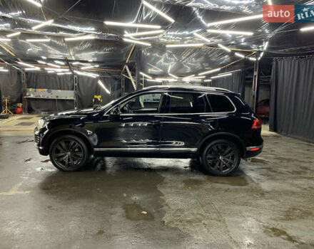 Чорний Фольксваген Туарег, об'ємом двигуна 3 л та пробігом 248 тис. км за 27500 $, фото 14 на Automoto.ua