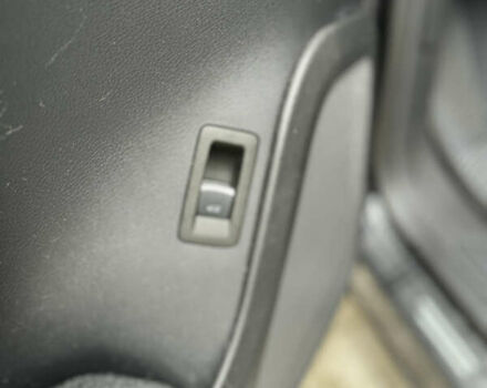 Чорний Фольксваген Туарег, об'ємом двигуна 3 л та пробігом 253 тис. км за 29700 $, фото 17 на Automoto.ua