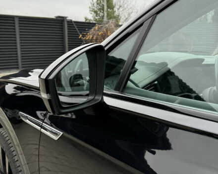 Черный Фольксваген Туарег, объемом двигателя 2.97 л и пробегом 135 тыс. км за 45500 $, фото 12 на Automoto.ua