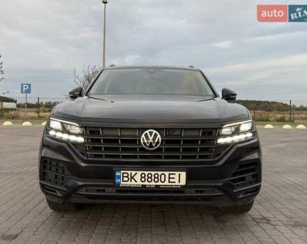 Черный Фольксваген Туарег, объемом двигателя 2.97 л и пробегом 187 тыс. км за 45500 $, фото 5 на Automoto.ua