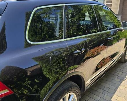 Черный Фольксваген Туарег, объемом двигателя 2.97 л и пробегом 129 тыс. км за 32000 $, фото 28 на Automoto.ua