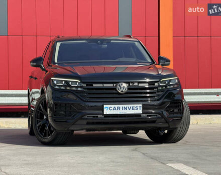 Чорний Фольксваген Туарег, об'ємом двигуна 2.97 л та пробігом 206 тис. км за 45000 $, фото 2 на Automoto.ua