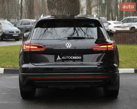 Чорний Фольксваген Туарег, об'ємом двигуна 2.99 л та пробігом 120 тис. км за 35000 $, фото 4 на Automoto.ua