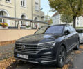 Черный Фольксваген Туарег, объемом двигателя 3 л и пробегом 248 тыс. км за 35000 $, фото 7 на Automoto.ua