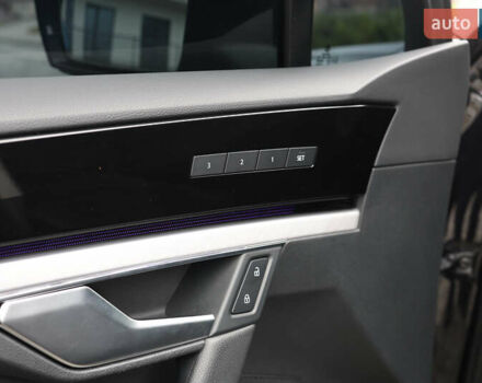 Черный Фольксваген Туарег, объемом двигателя 2.97 л и пробегом 252 тыс. км за 40500 $, фото 53 на Automoto.ua