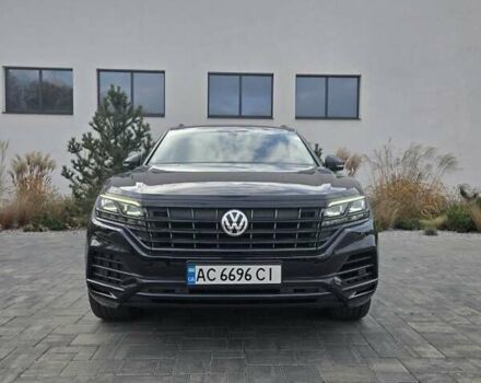 Черный Фольксваген Туарег, объемом двигателя 2.97 л и пробегом 135 тыс. км за 47000 $, фото 5 на Automoto.ua