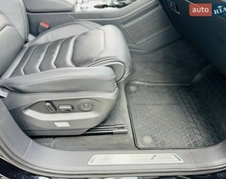 Чорний Фольксваген Туарег, об'ємом двигуна 2.97 л та пробігом 170 тис. км за 41950 $, фото 34 на Automoto.ua