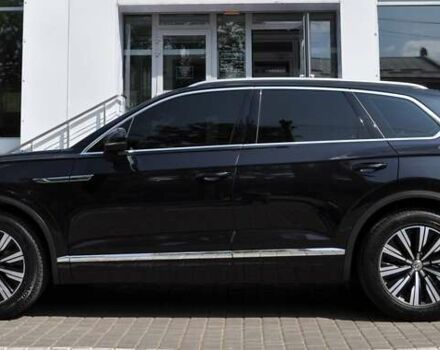 Черный Фольксваген Туарег, объемом двигателя 2.97 л и пробегом 138 тыс. км за 46400 $, фото 2 на Automoto.ua