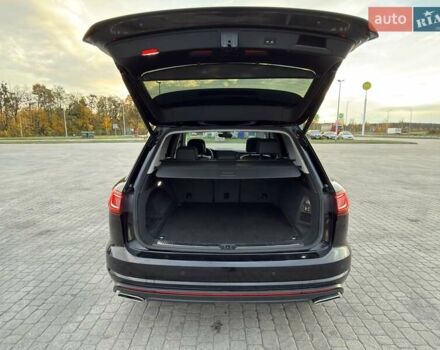 Черный Фольксваген Туарег, объемом двигателя 2.97 л и пробегом 187 тыс. км за 45500 $, фото 11 на Automoto.ua